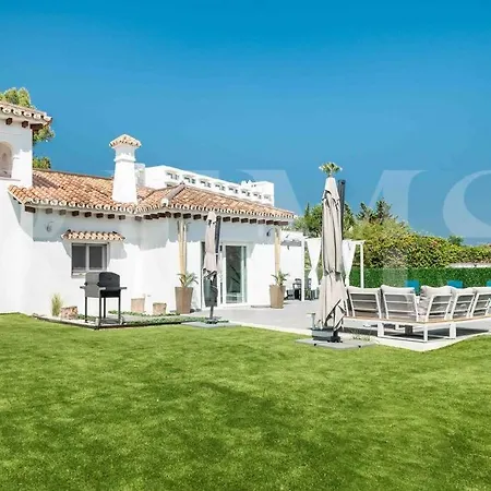 With Private Heated Pool By The & Port - By Rems Willa *