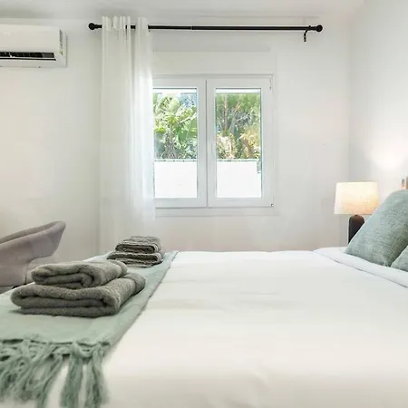 Villa With Private Heated Pool By The & Port - By Rems Benalmádena